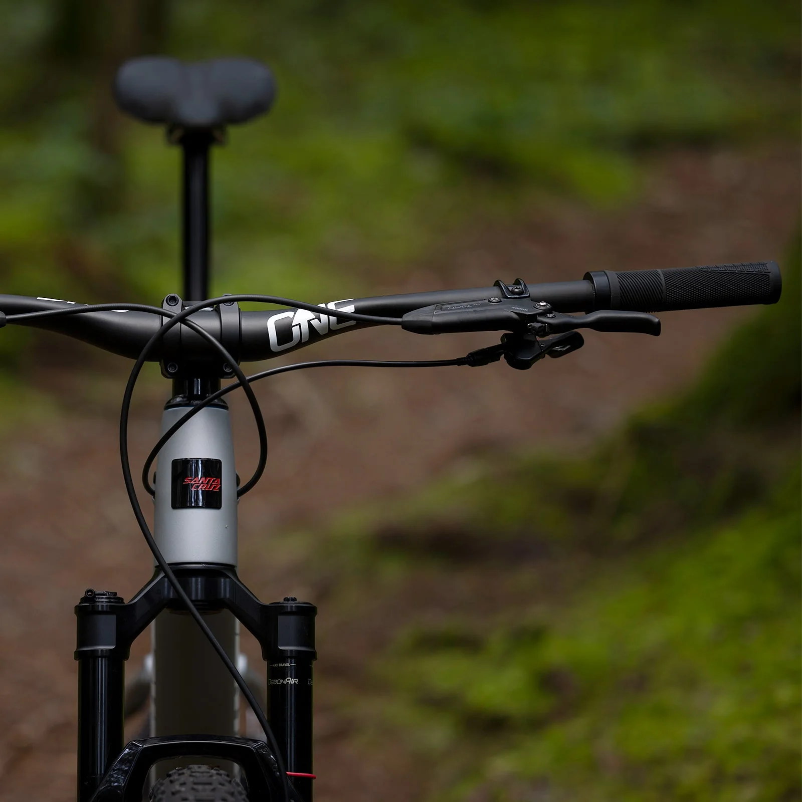V2 Carbon Handlebar Bundle - Image 17