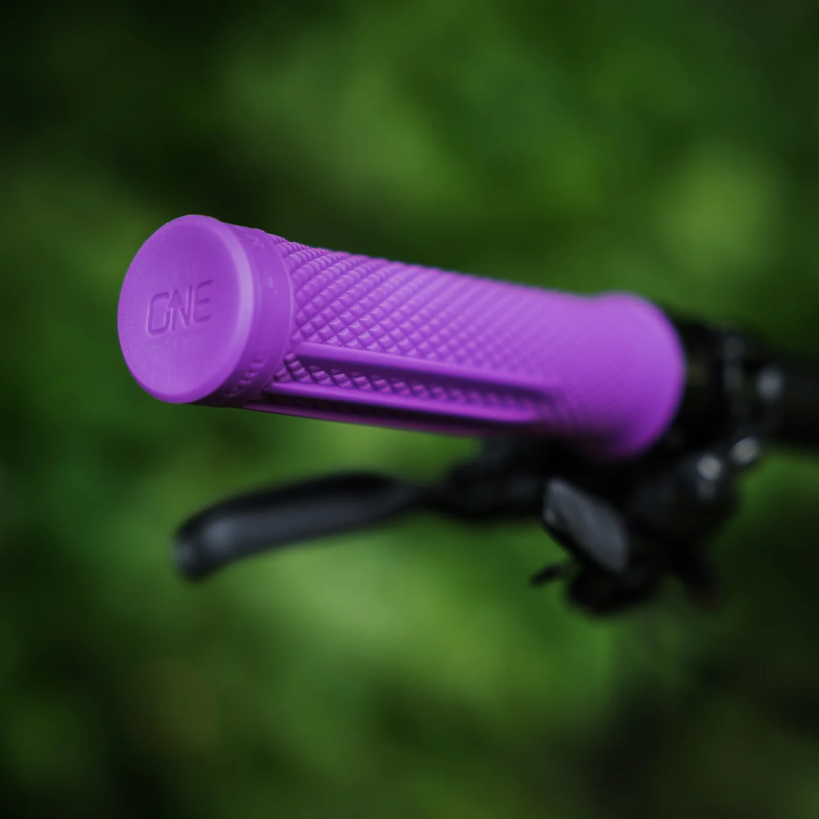 Grips - Image 4